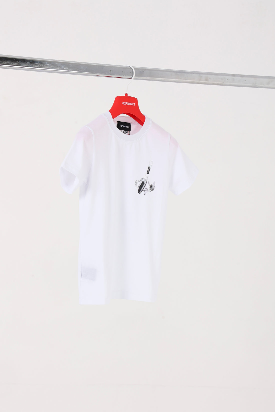 T-SHIRT - KEY HOLDER - BIANCA