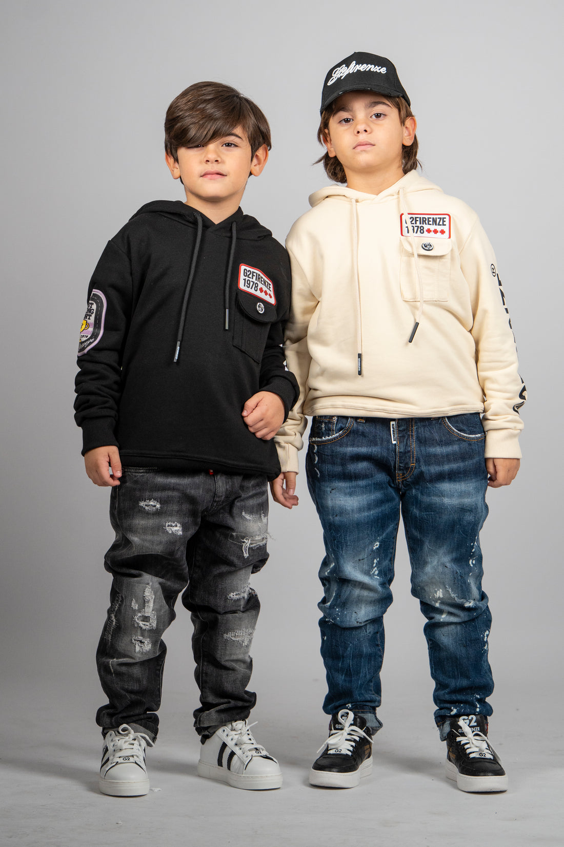 FELPA CON CAPPUCCIO -   CANADA