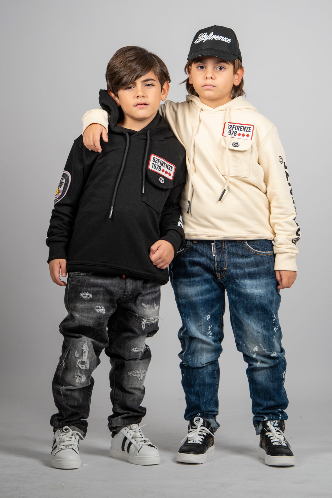 FELPA CON CAPPUCCIO -   CANADA