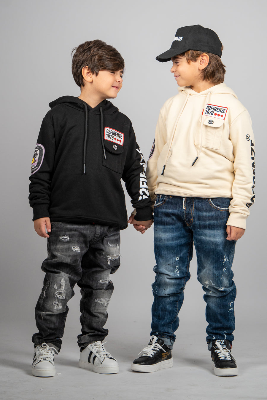 FELPA CON CAPPUCCIO -   CANADA